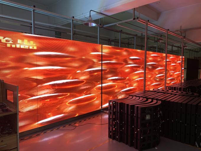 Cam 3D Şeffaf Duvar LED'i Cam Ekran LED'i için Şeffaf Reklam Ekranı İç Mekan Şeffaf Led Ekran 1