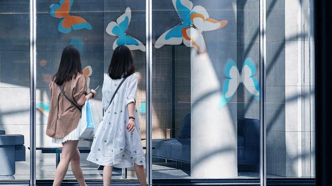 Şeffaf P3.91 Holografik LED Ekran Tam Renkli LED Ekran Ekran Holografik Görünmez Görünmez LED Ekran 1